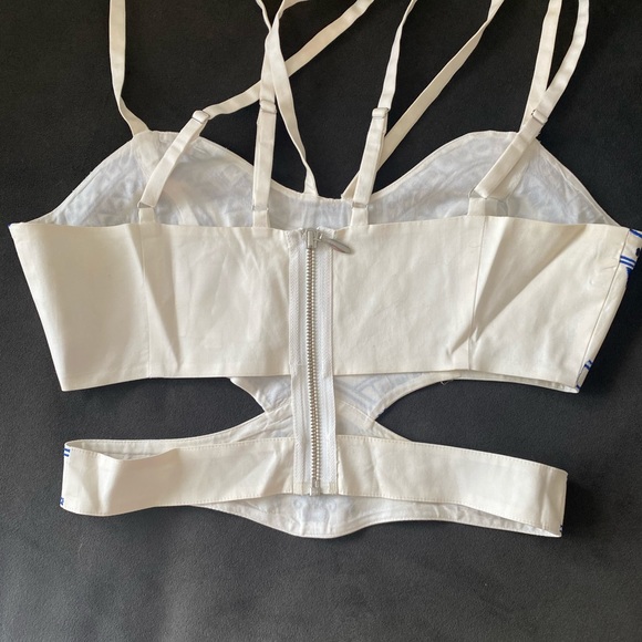 Jet Set Cami Top - Picture 3 of 4